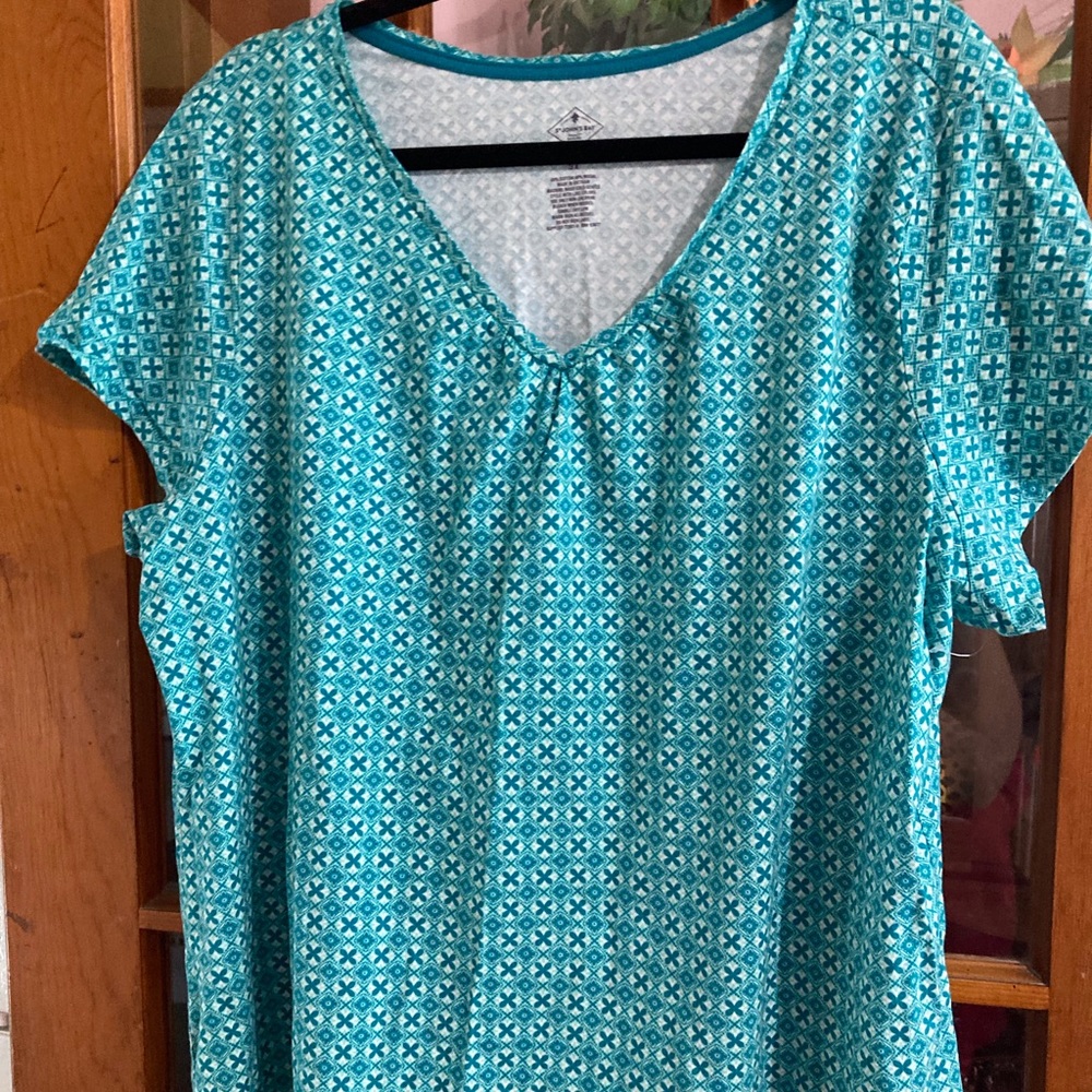 Short sleeve top size 3X